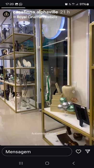 A display case with glass shelves

Description automatically generated
